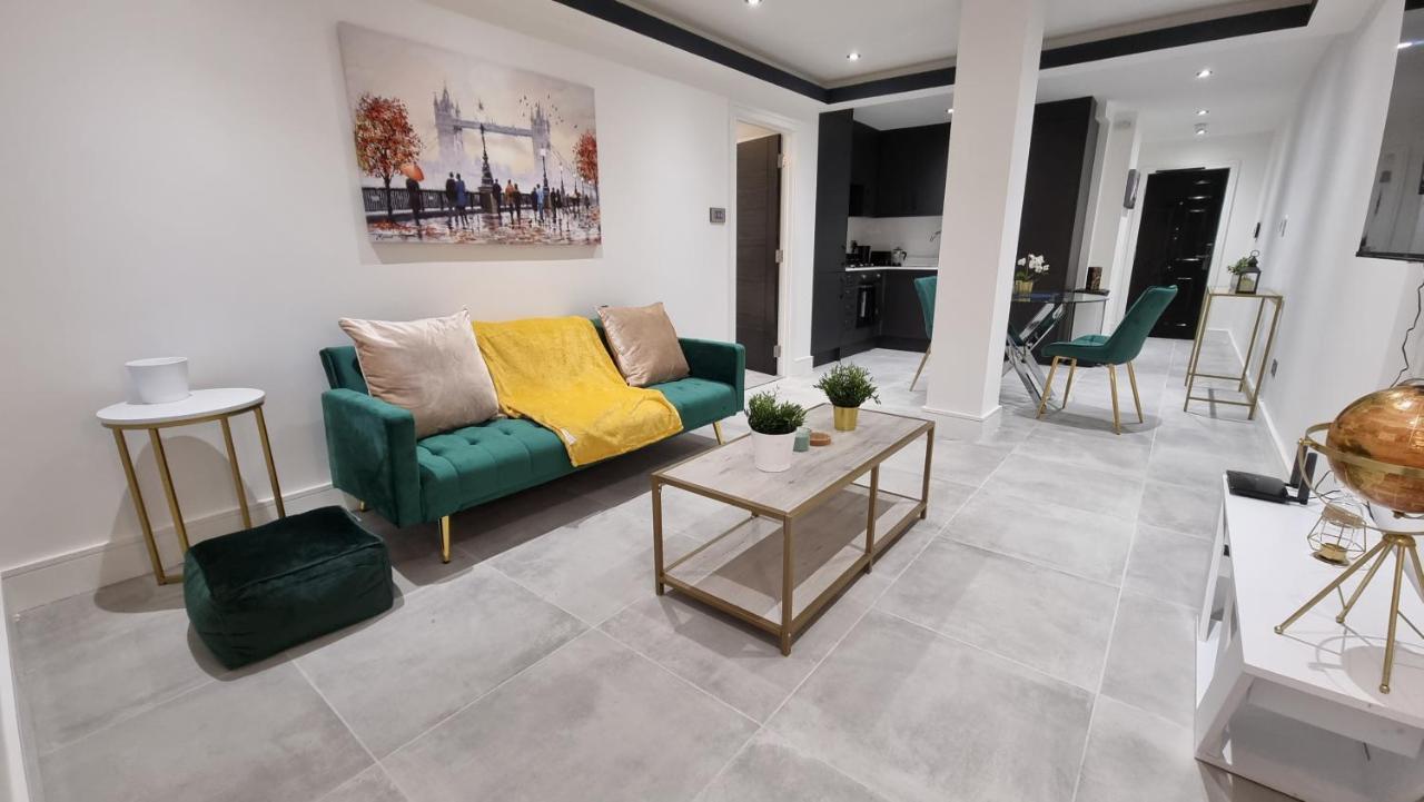 George House Newbury Luxury Apartments Dış mekan fotoğraf